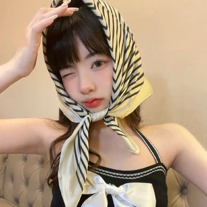 东德男孩征美记